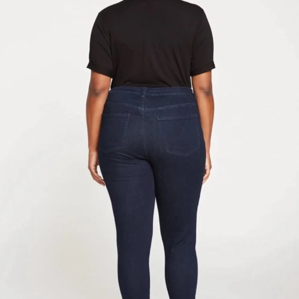 Universal Standard Seine High Rise Skinny Jeans Dark Wash Size 14